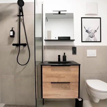 Apartament Schicke In I Home2share *