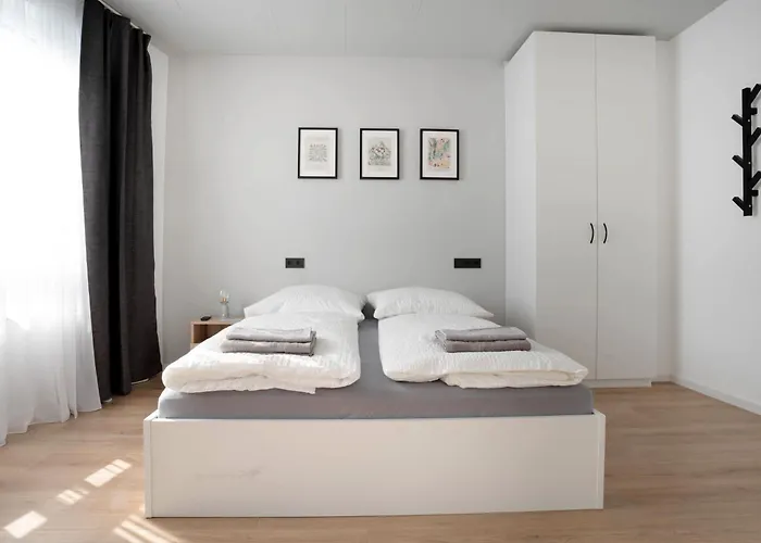 Schicke In I Home2share * 본